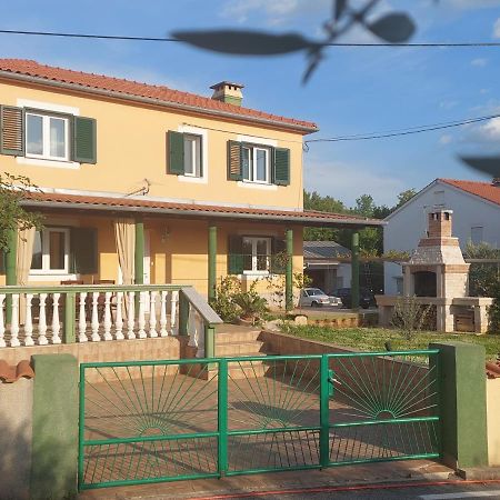 Vila Paula Malinska Dış mekan fotoğraf